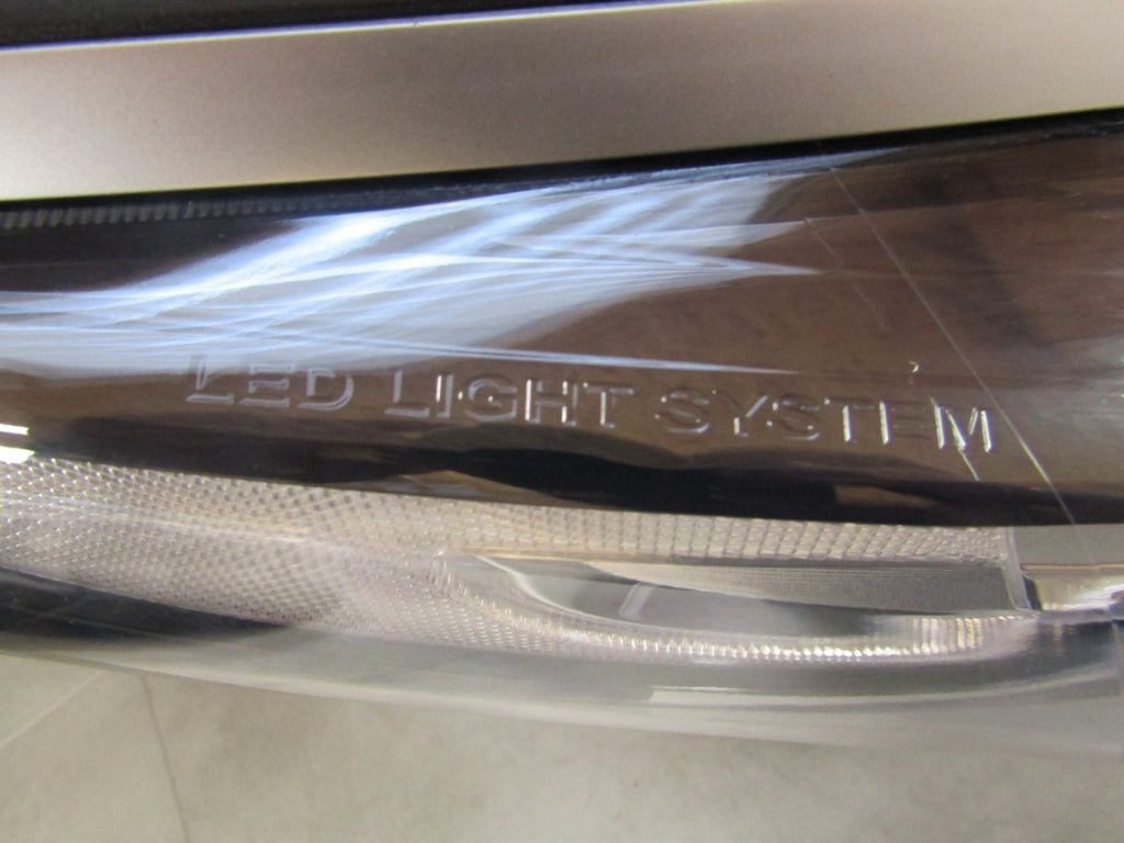 Prednji far KIA OPTIMA IV 4 LED desni RH desni 15-18 92102A8800