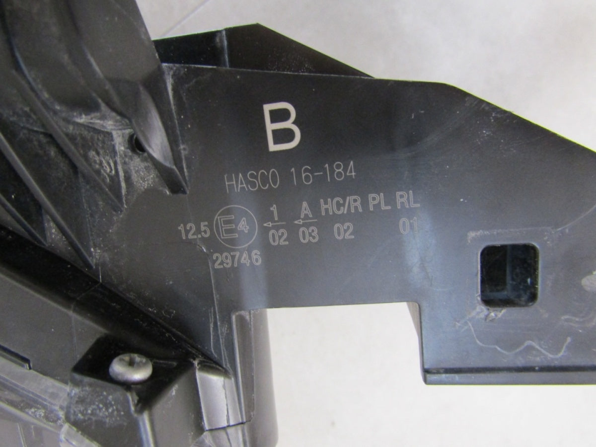 Prednji far TOYOTA COROLLA CROSS FULL LED 20- RH desni HASCO 16-184