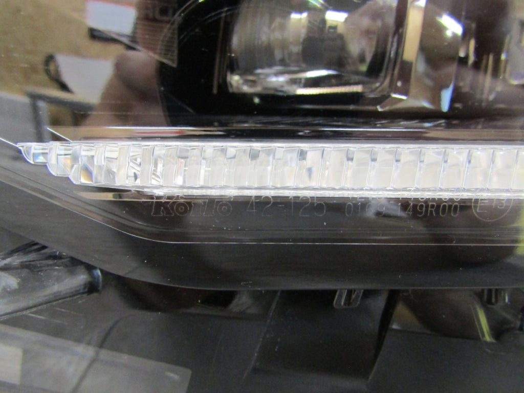 Prednji far SUBARU SOLTERRA FULL LED 22- LH lijevi