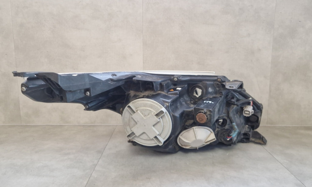 Prednji far TOYOTA AVENSIS T27 III halogen sa sočivom lijevi LH 09-11 H279GL-DE