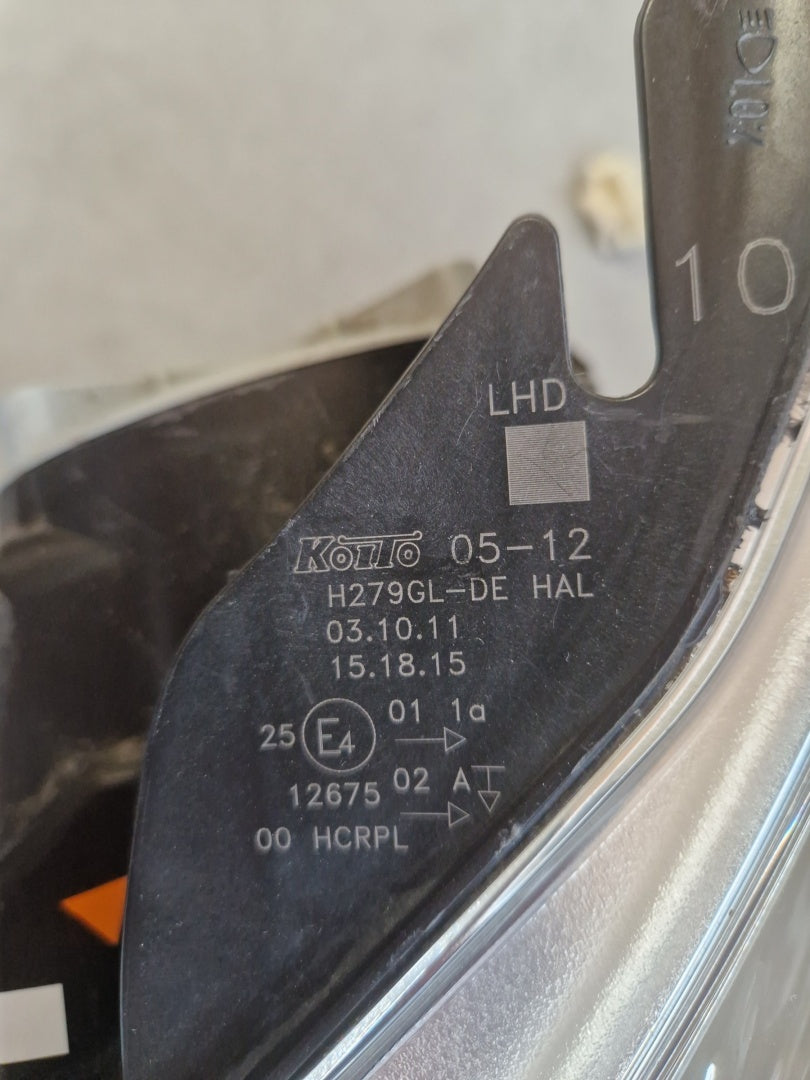 Prednji far TOYOTA AVENSIS T27 III halogen sa sočivom lijevi LH 09-11 H279GL-DE