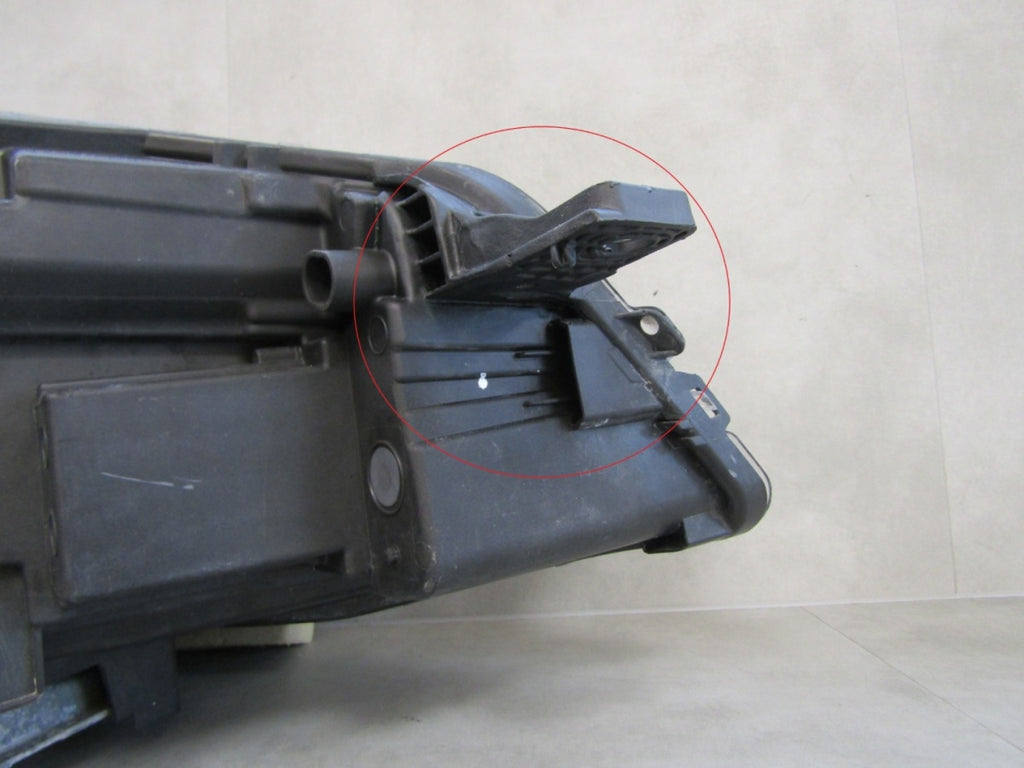 Prednji far Ford Kuga MK3 LED 19-24 LH lijevi LV4B 13E015 FC