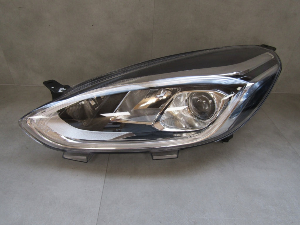 Prednji far FORD FIESTA MK8 17-21 halogen sa sočivom LH lijevi H1BB-13101-CJ