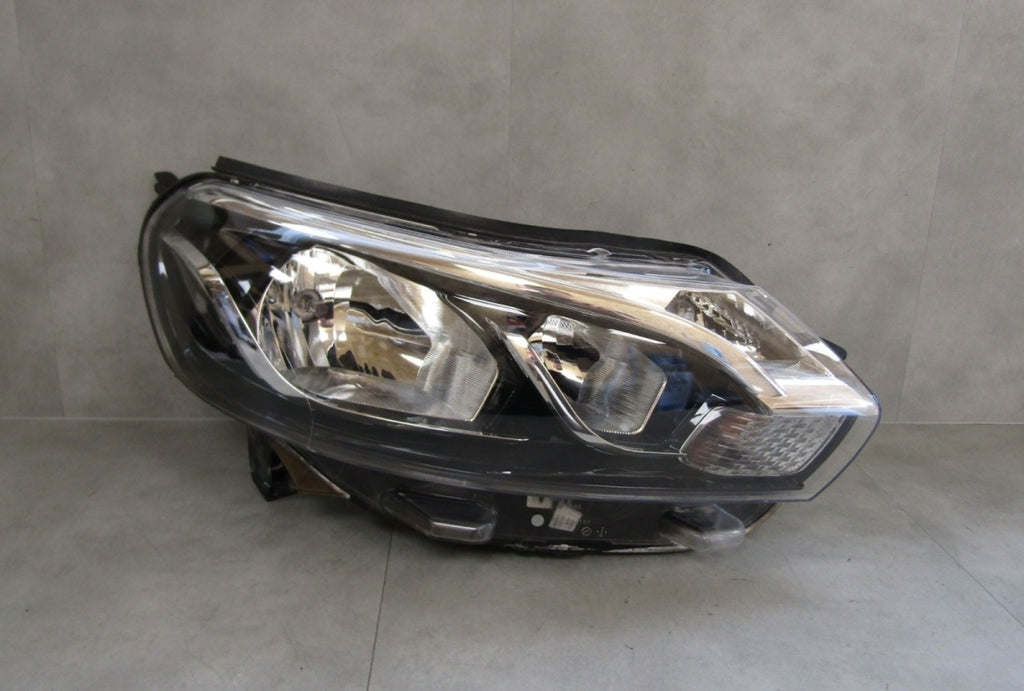 Prednji far TOYOTA PROACE 2 II halogen 16-23 RH desni 9808581180