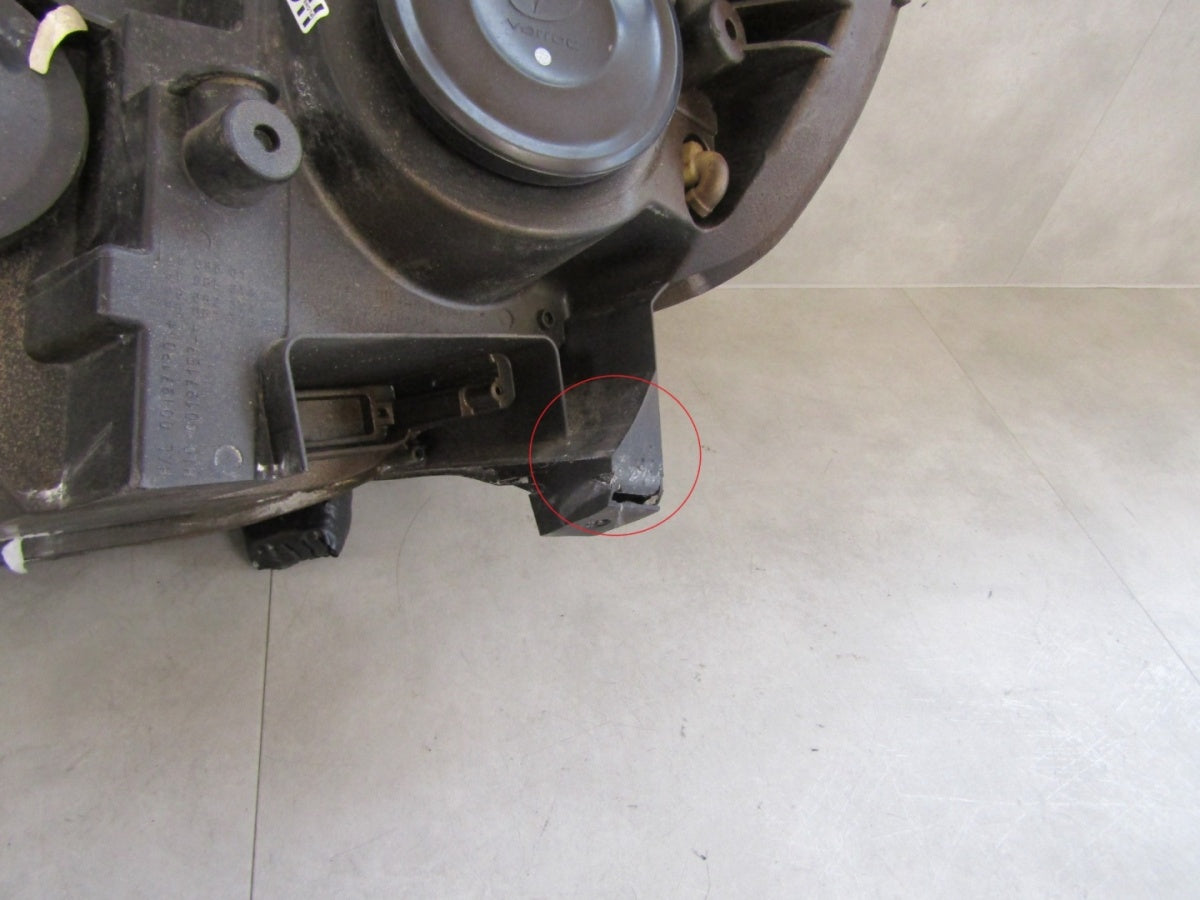 Prednji far TOYOTA PROACE 2 II halogen 16-23 RH desni 9808581180