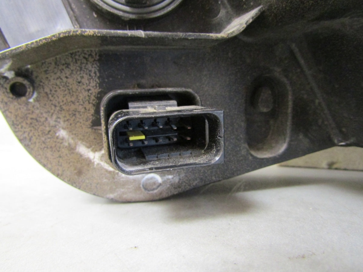 Prednji far TOYOTA PROACE 2 II halogen 16-23 RH desni 9808581180
