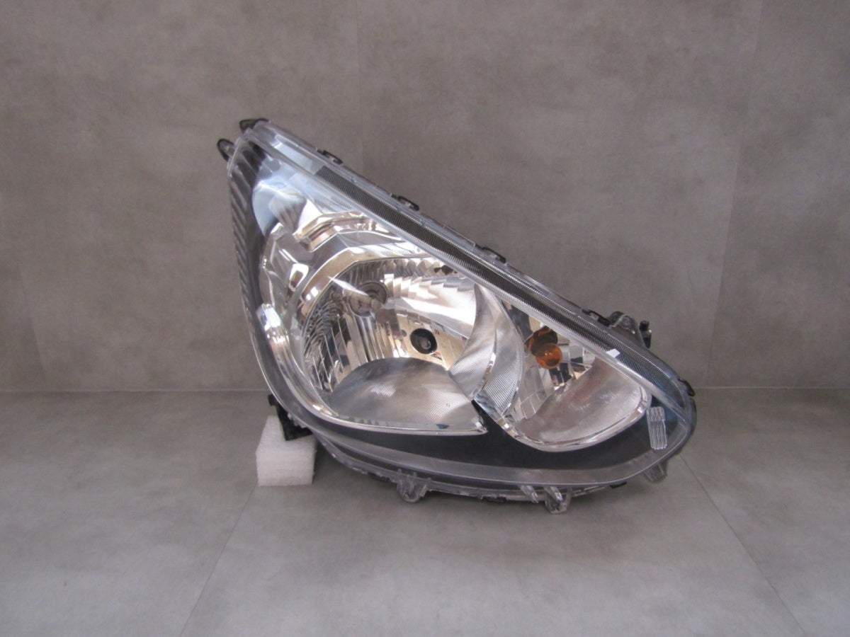 Prednji far MITSUBISHI SPACE STAR 2 II halogen 12-15 RH