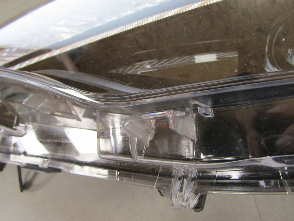 Prednji far TOYOTA COROLLA CROSS FULL LED 20- LH lijevi HASCO 16-184
