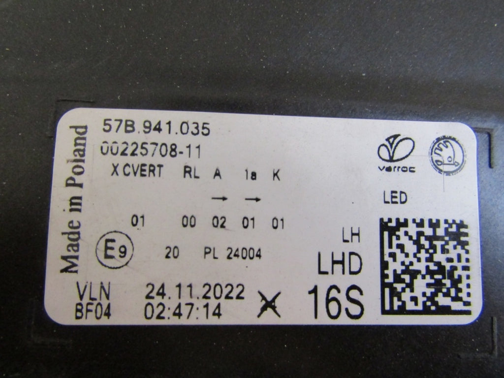 Prednji far SKODA KAROQ LIFT FULL LED 21- LH lijevi 57B941035