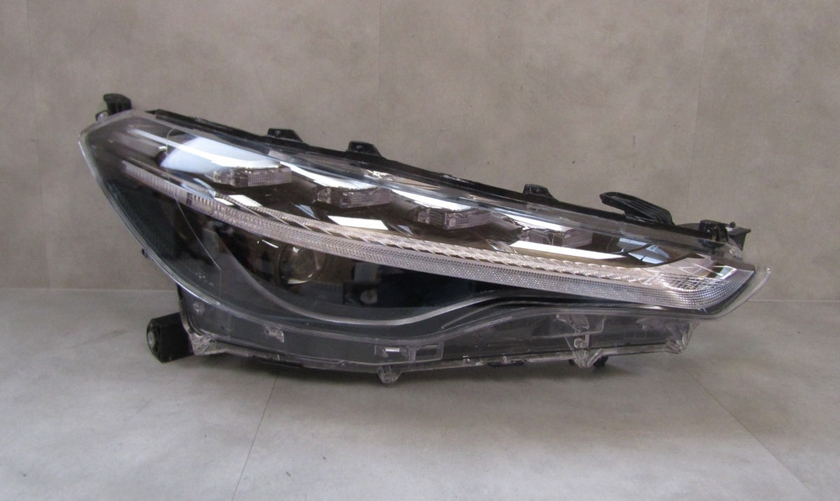 Prednji far TOYOTA COROLLA CROSS FULL LED 20- RH desni HASCO 16-184