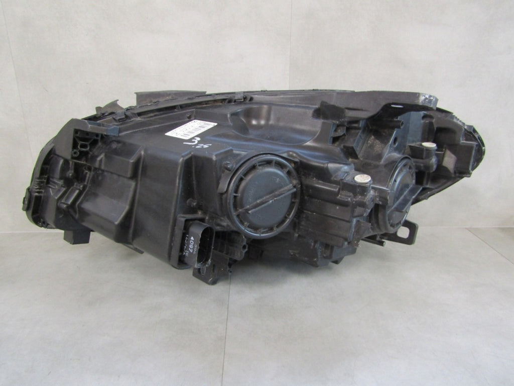 Prednji far MERCEDES B-KLASA W246 LIFT halogen RH desni 14-17 A2468205461