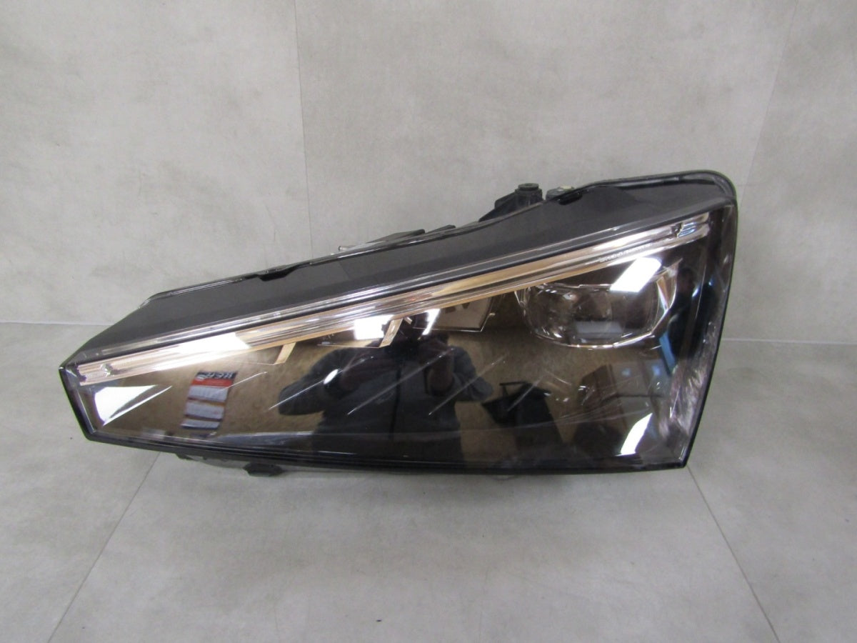 Prednji far Skoda Scala 657 FULL LED 19-23 LH lijevi 657941015A