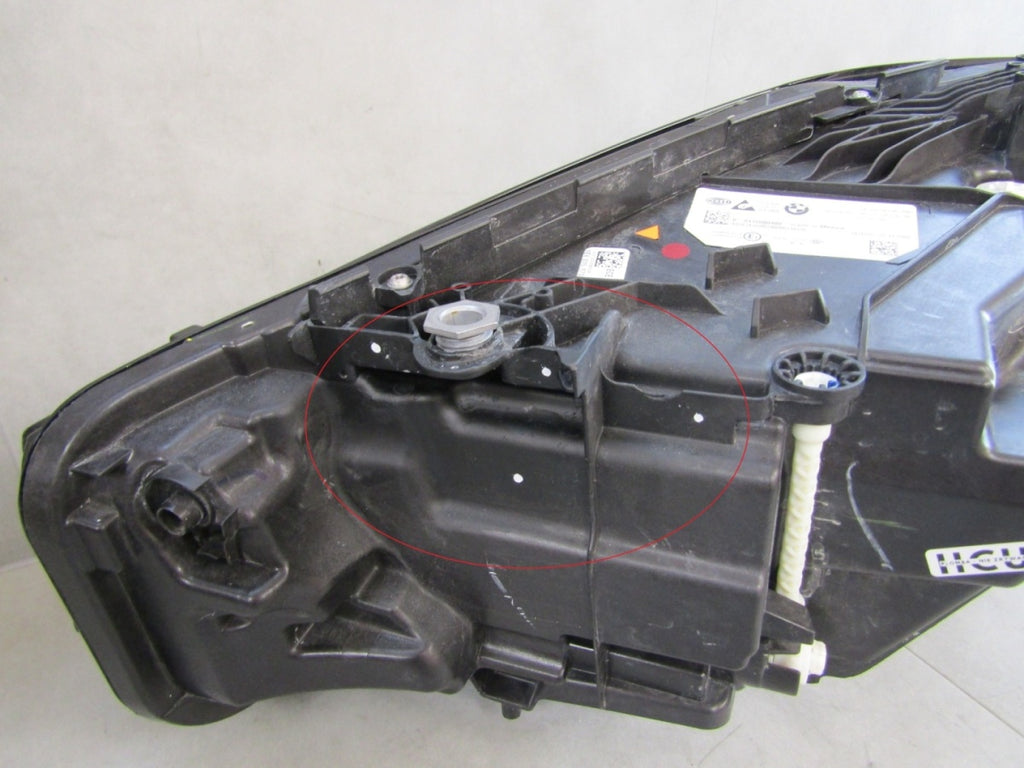 Prednji far BMW 3 G20 G21 LIFT LCI FULL LED 22-25 RH desni 5A1A352
