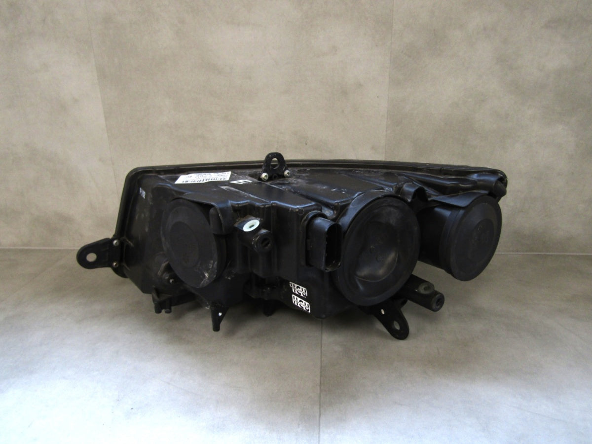 Prednji far SKODA SUPERB II 2 halogen sa sočivom 08-13 RH 3T1941018C