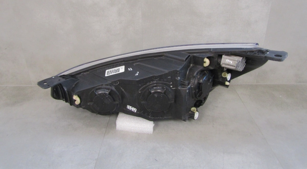 Prednji far FORD FOCUS MK4 IV halogen 18-21 RH JX7B-13W029-AE