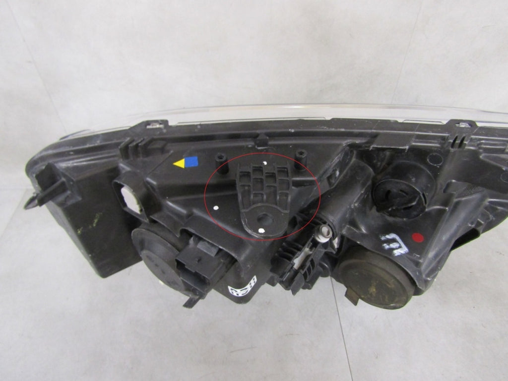 Prednji far DACIA SANDERO 2 II LOGAN 2 II LIFT halogen 16- 20 LH 260605665R
