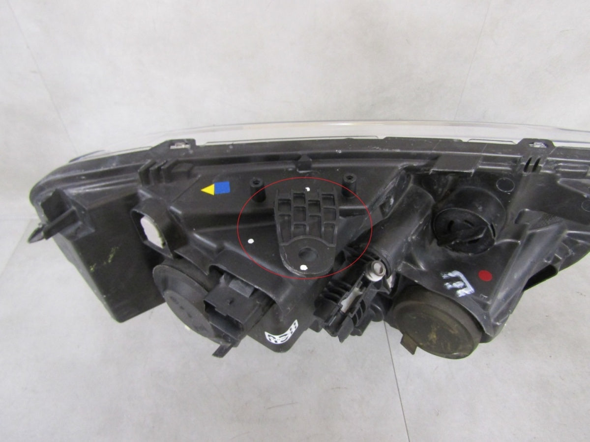 Prednji far DACIA SANDERO 2 II LOGAN 2 II LIFT halogen 16- 20 LH 260605665R
