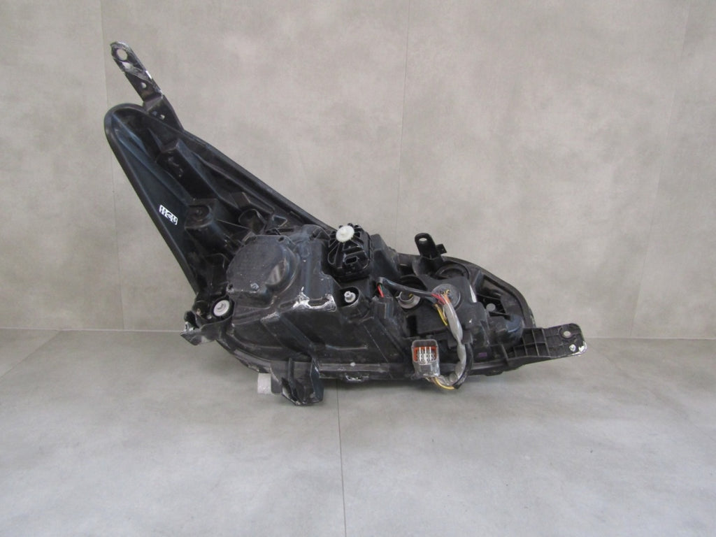 Prednji far SUBARU IMPREZA V XV LED 16-23 LH lijevi