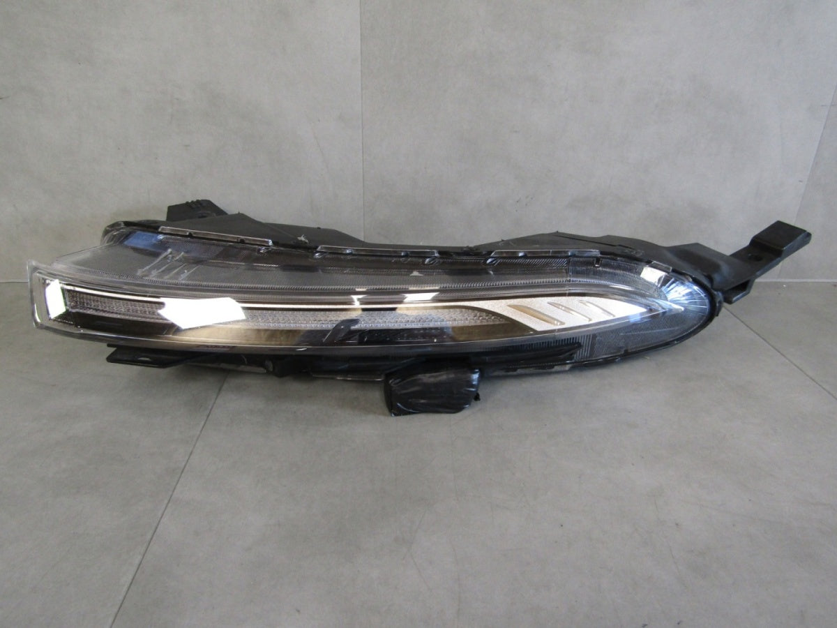 Prednji far Hyundai Bayon LED DRL 21-24 LH lijevi 92207Q0500