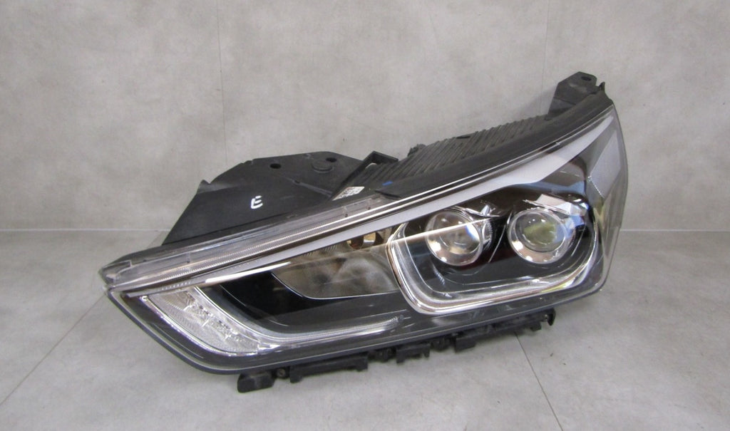 Prednji far Hyundai Ioniq LED Srebrna 16-22 LH lijevi 92101-G7