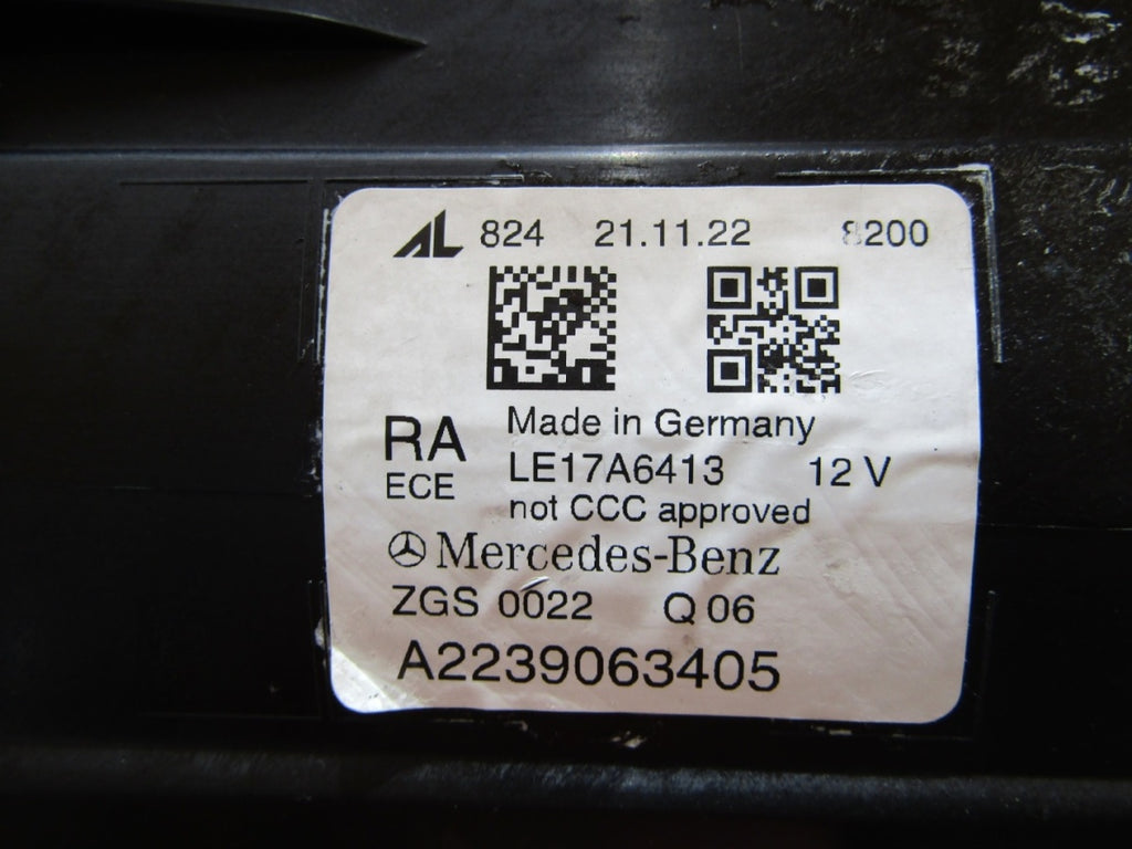 Prednji far MERCEDES S W223 FULL LED DIGITAL LIGHT RH desni 20- A2239063405