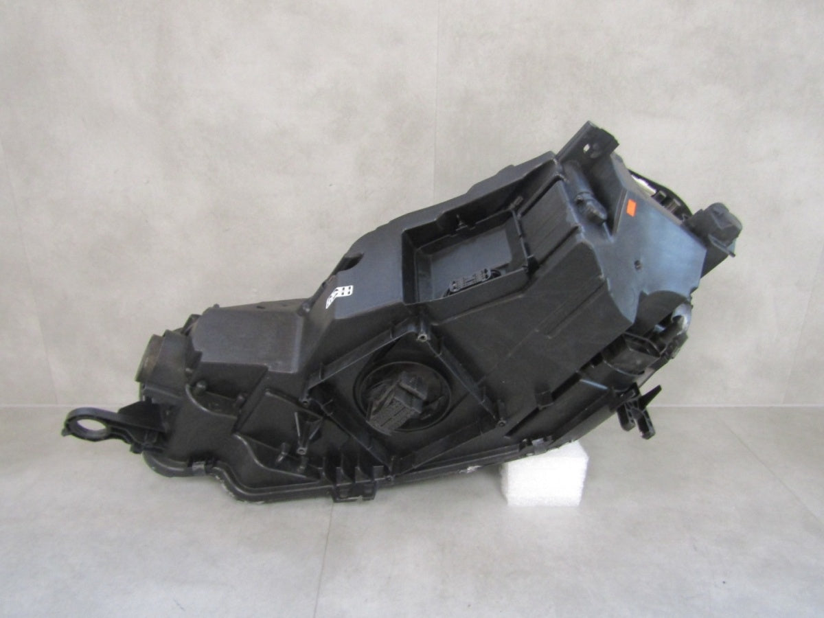 Prednji far AUDI A5 8W6 FULL LED 16-19 RH desni 8W6941034