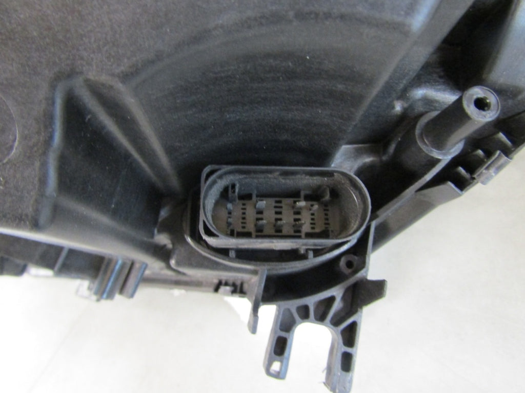 Prednji far AUDI A5 8W6 FULL LED 16-19 RH desni 8W6941034