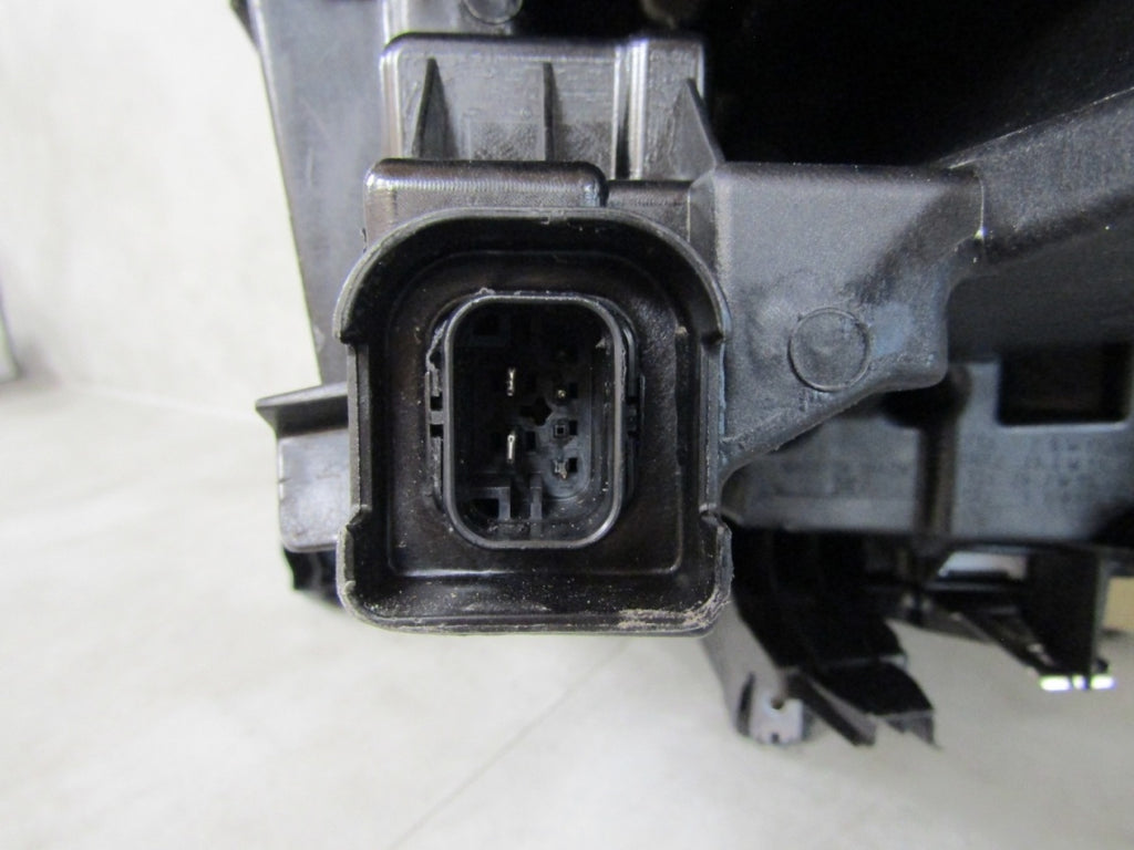 Prednji far MINI COUNTRYMAN II F60 FULL LED 20-23 RH desni 5B500A2-01