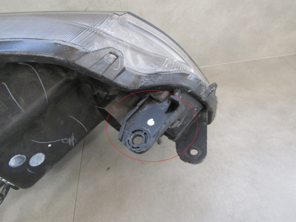 Prednji far SUZUKI VITARA 3 III LED 15-18 LH lijevi 100-18095