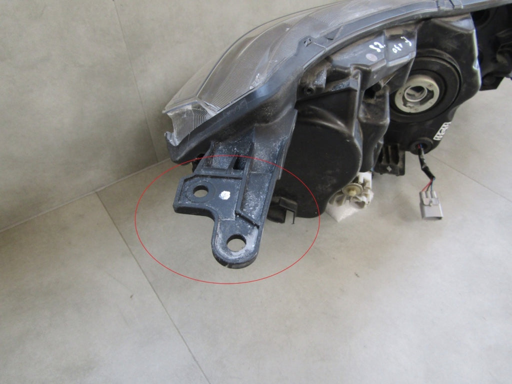Prednji far SUZUKI VITARA 3 III LED 15-18 LH lijevi 100-18095