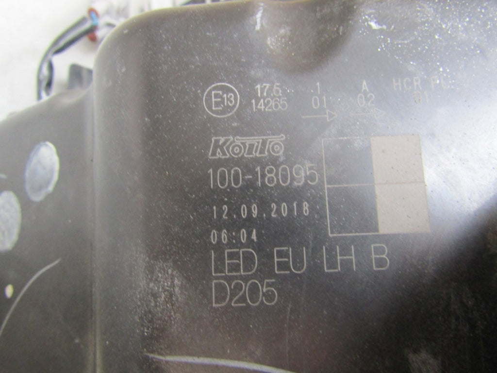 Prednji far SUZUKI VITARA 3 III LED 15-18 LH lijevi 100-18095