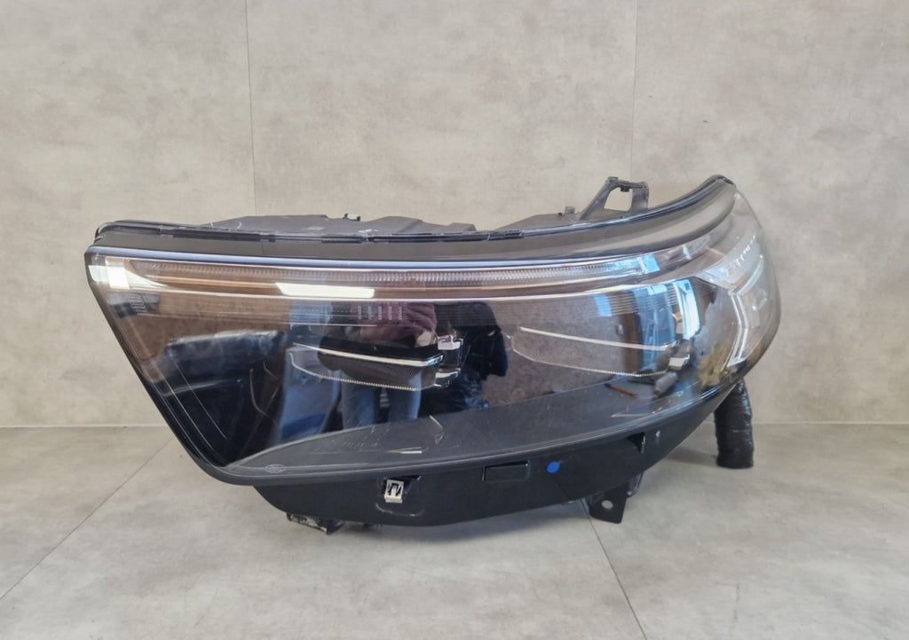 Prednji far FORD EXPLORER 6 VI LED 19-22 LH lijevi MB5B13W030GC