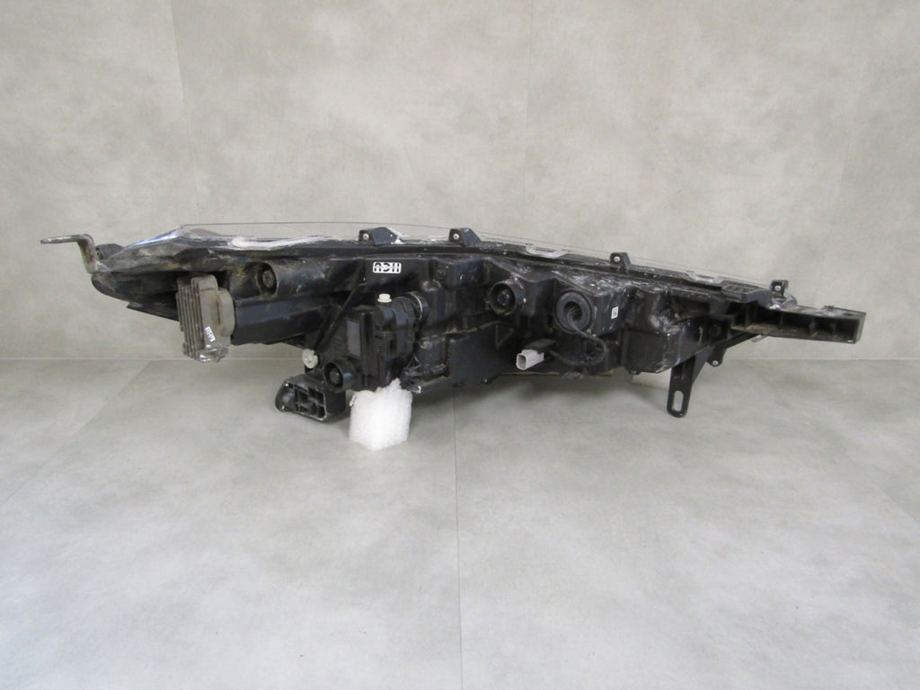 Prednji far TOYOTA COROLLA CROSS FULL LED 20- LH