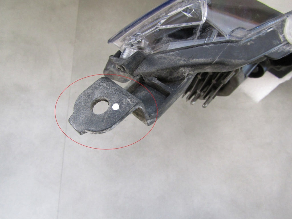 Prednji far TOYOTA COROLLA CROSS FULL LED 20- LH