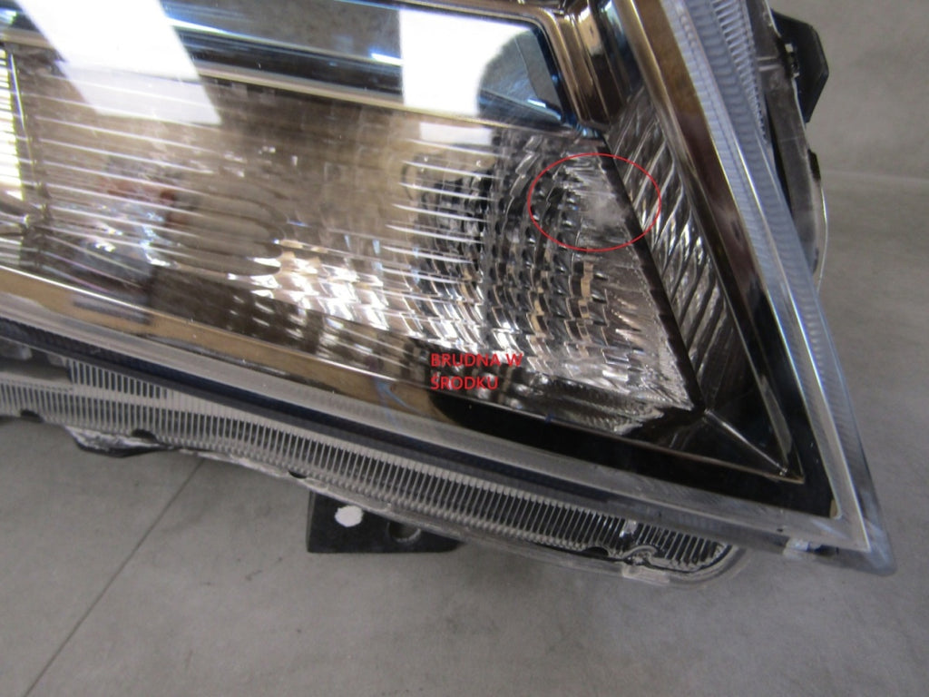 Prednji far SUZUKI VITARA LED LIFT 24- RH desni