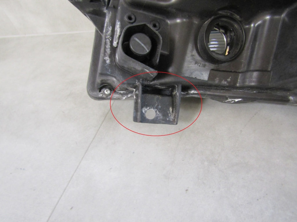 Prednji far SUZUKI VITARA LED LIFT 24- RH desni