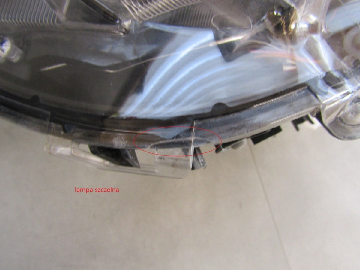 Prednji far TOYOTA RAV4 IV 5 V LED 19-21 LH lijevi
