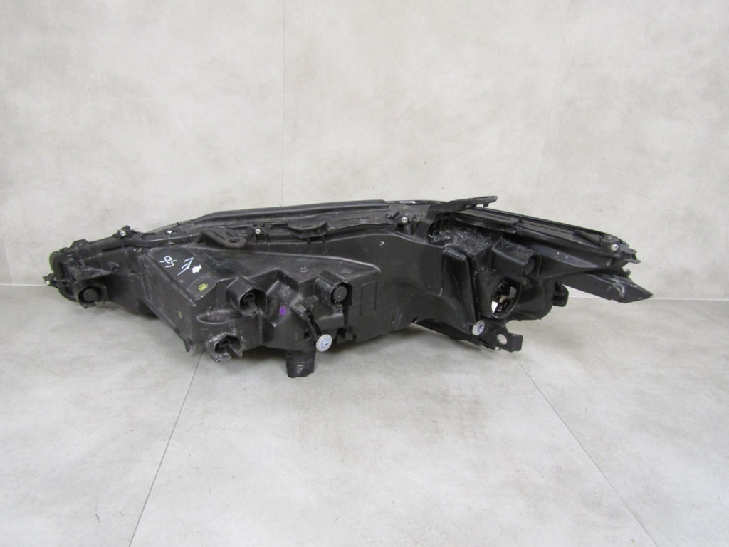 Prednji far LEXUS ES VII 300H FULL LED 18-21 RH desni