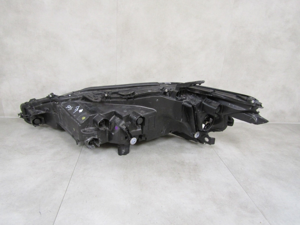 Prednji far LEXUS ES VII 300H FULL LED 18-21 RH desni
