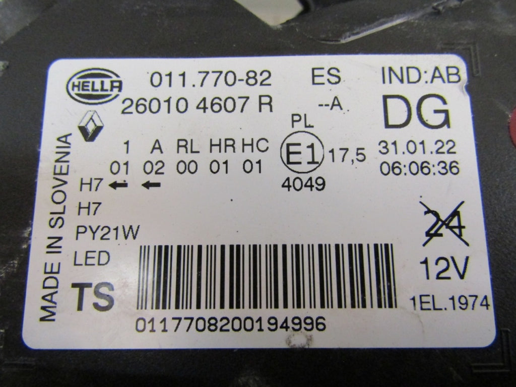 Prednji far RENAULT KADJAR halogen sa sočivom + LED 15-18 RH 260104607R