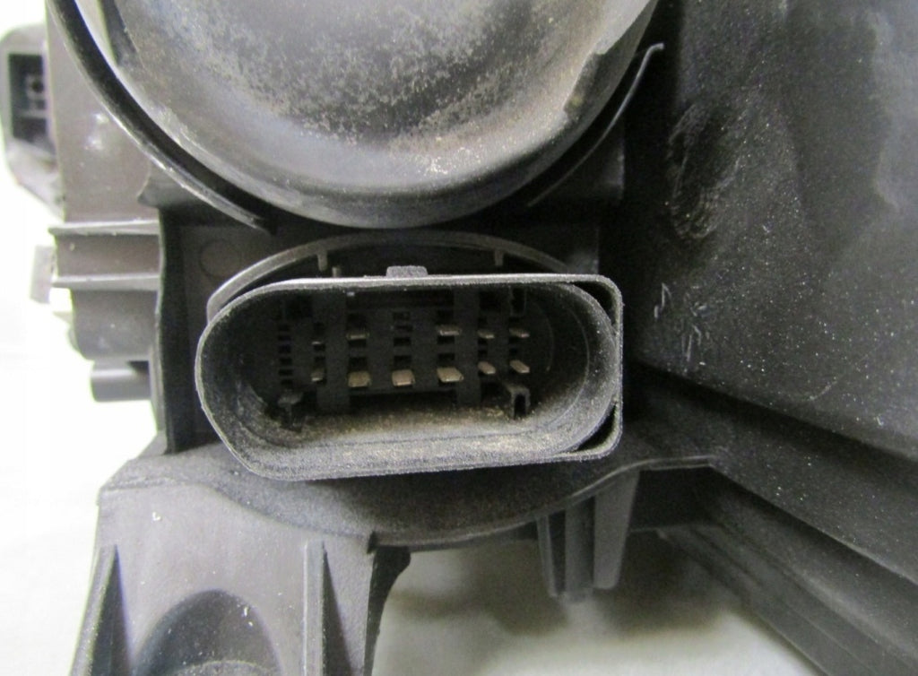 Prednji far AUDI A5 8T0 LIFT xenon nezakretni + LED 11-16 RH desni 8T0941006C