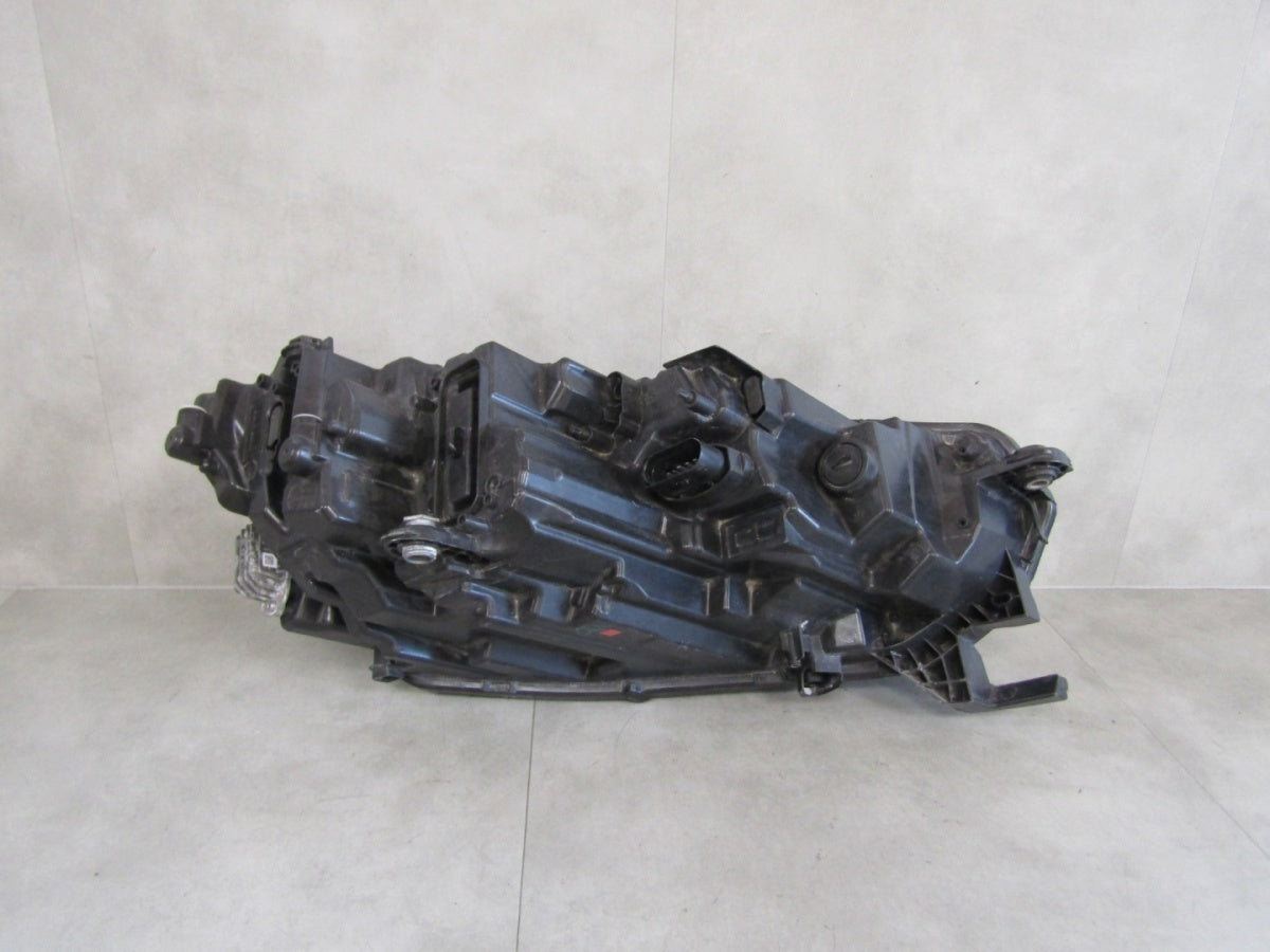 Prednji far SKODA OCTAVIA IV LED 19-24 LH lijevi 5E4941015