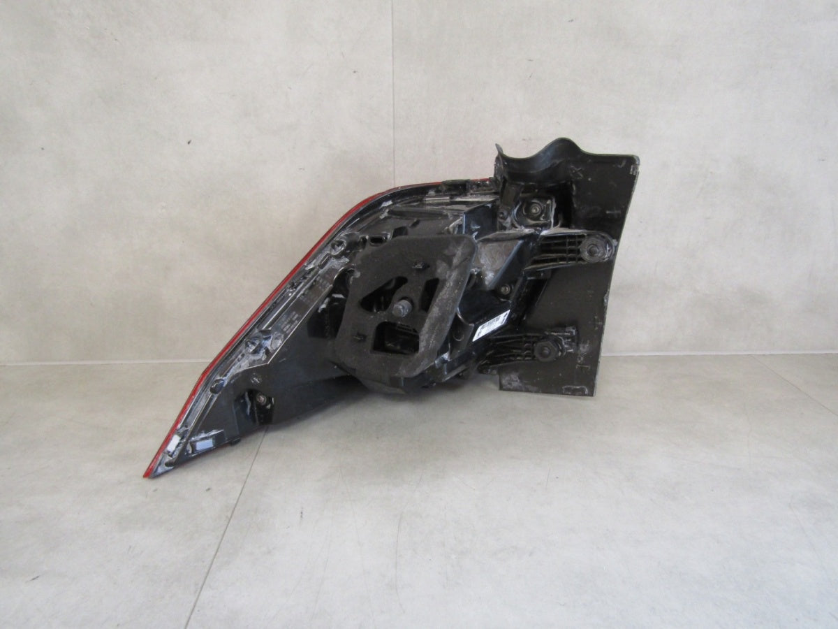 Stop svjetlo VOLKSWAGEN TIGUAN II LIFT 5NA IQ LIGHT 20-14 RH desni 5NA945208J