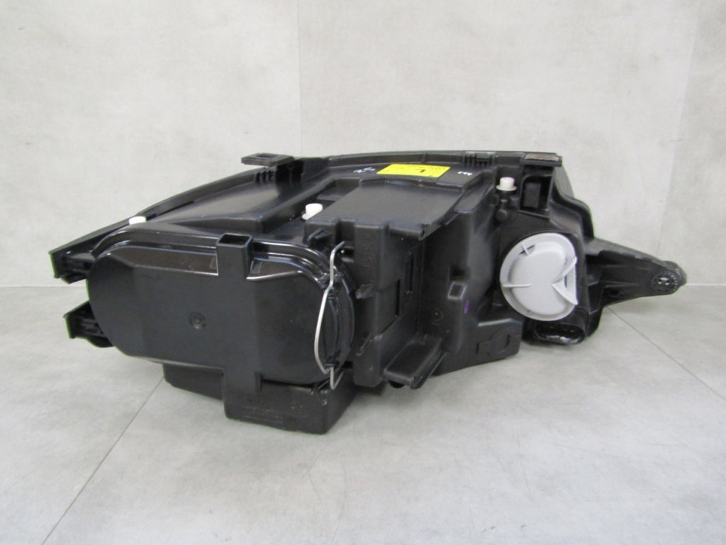 Prednji far AUDI TT 8N0 halogen sa sočivom LH lijevi 8N0941003BE 98-02