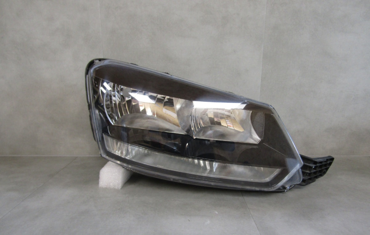Prednji far SKODA YETI LIFT halogen 12- RH