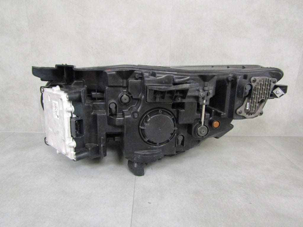 Prednji far GENESIS GV70 FULL LED RH desni 20-23 HE04