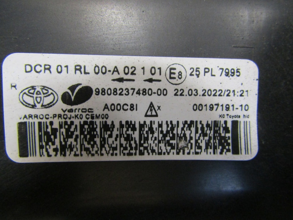 Prednji far TOYOTA PROACE 2 II xenon nezakretni 16-23 desni RH 9808237480-