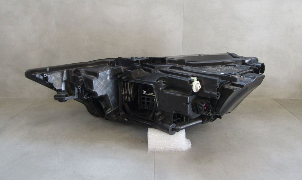 Prednji far AUDI A6 C8 FULL LED RH desni 18- 4K0941040