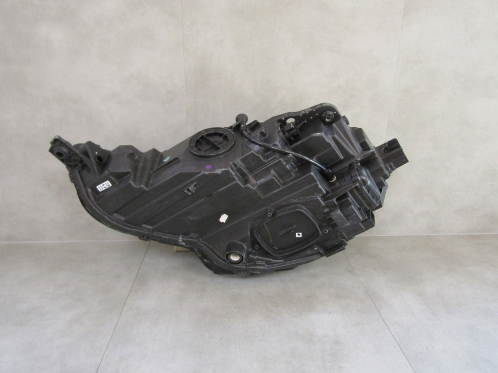 Prednji far AUDI A3 8Y0 LED 20- RH desni 8Y0941012