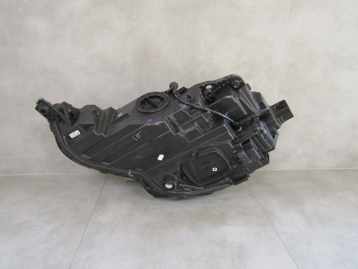 Prednji far AUDI A3 8Y0 LED 20- RH desni 8Y0941012